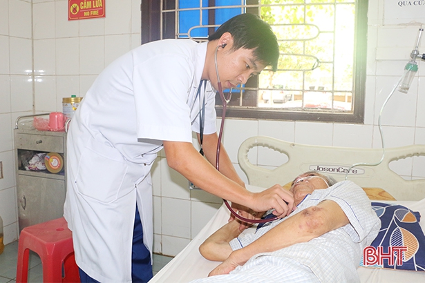 Kích hoạt quy trình báo động đỏ, nhiều bệnh nhân ở Hà Tĩnh thoát khỏi tử thần