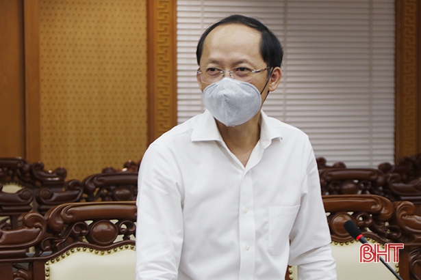 Bí thư Tỉnh ủy Lê Đình Sơn: Hà Tĩnh chủ động thích ứng với dịch, tập trung cao nhất thúc đẩy sản xuất - kinh doanh