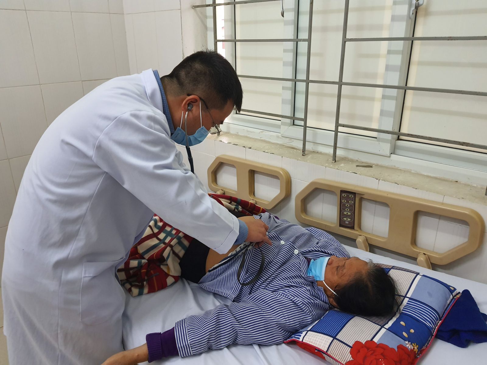 Cảnh báo: BVĐK Hà Tĩnh cấp cứu khoảng 2.000 - 2.500 ca đột quỵ não/năm