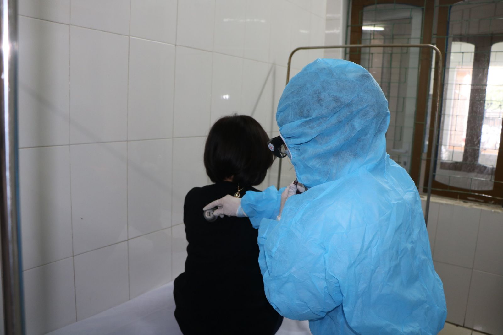 Bệnh viện Đa khoa Hà Tĩnh diễn tập phòng chống dịch viêm phổi cấp 